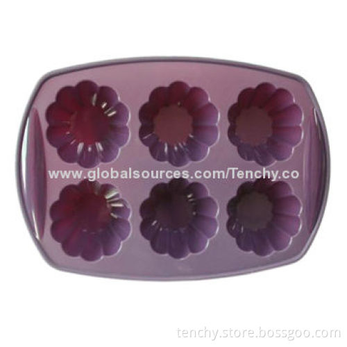 Silicone Cake Molds, Christmas Feature